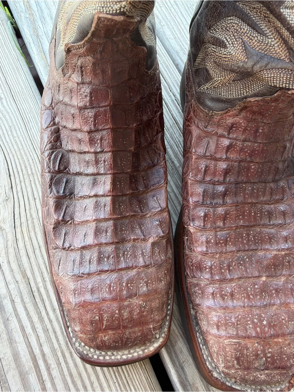 LUCCHESE MEN'S BARREL BROWN AND CHOCOLATE CAIMAN TAIL WIDE SQUARE TOE EXOTIC